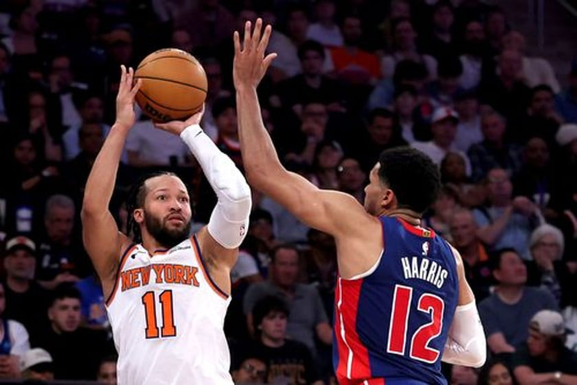 开云官网-NBA季后赛倒计时,纽约尼克斯窗口期回应争议,细节引发关注,媒体盛赞,团队化学反应显著的简单介绍